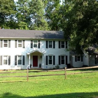 Front Stoop - Chapel Hill 400