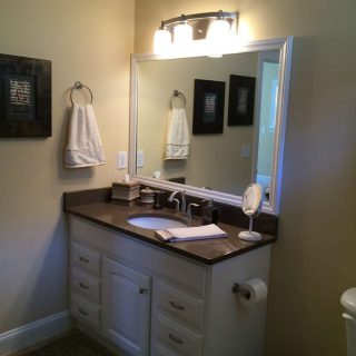 Master Bathroom - Mordecai 5